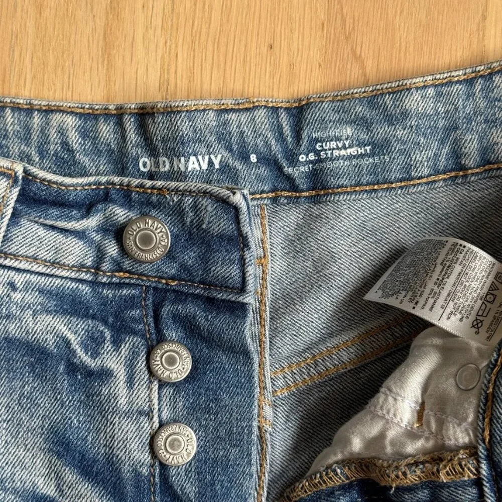 Old Navy Denim Shorts High Rise Curvy Size 8 - Picture 3 of 3